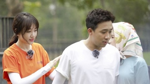 Hari Won phản ứng cực 