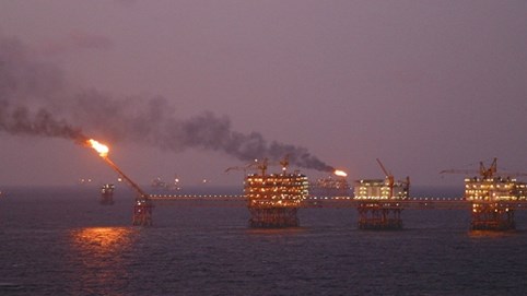 30% số giàn khoan dầu ngưng hoạt động