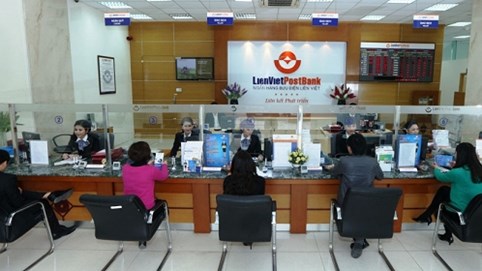 Hé lộ nhóm đại gia chi 830 tỷ đồng mua cổ phiếu LienVietPostBank