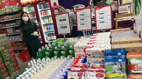 Hệ thống bán lẻ của Tập đoàn BRG hỗ trợ khách hàng, đảm bảo hàng hóa phòng, chống dịch Covid-19