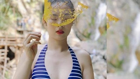 Hoa hậu Ngọc Hân lần hiếm hoi diện bikini sau 9 năm đăng quang