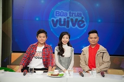 Ngọc Lan Vy cùng Trịnh Tú Trung và dàn sao nhí khuấy động 