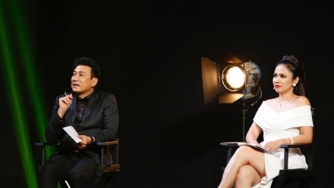 Hoàng Phúc và Việt Trinh liên tục bất đồng quan điểm trên 