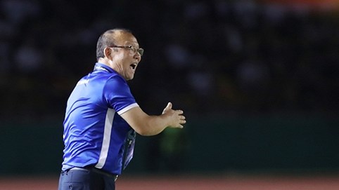 Hợp đồng quy định HLV Park phải dẫn dắt hai đội tuyển ở Việt Nam