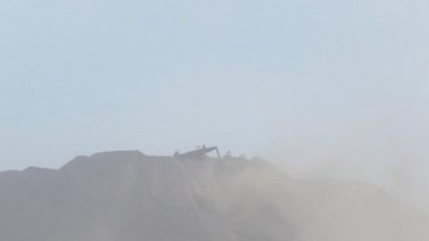 Cẩm Phả (Quảng Ninh): Người dân còn phải “chung sống” với những hệ lụy từ việc khai thác than đến bao giờ?