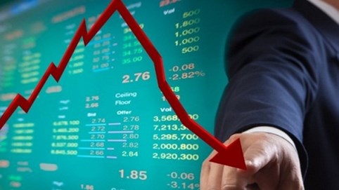 Bán tháo ồ ạt, VN-Index giảm hơn 50 điểm