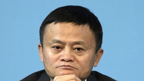 Jack Ma tiết lộ một ngày phải nhận tới 5 cuộc gọi vay tiền từ bạn bè