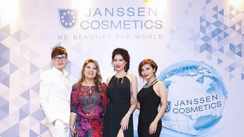 Janssen Cosmetics Việt Nam đánh dấu 2 năm hoạt động bằng Buổi tiệc Hoàng Gia