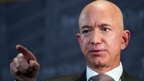 Jeff Bezos: Bạn không cần chọn niềm đam mê của mình, tự chúng sẽ chọn bạn!