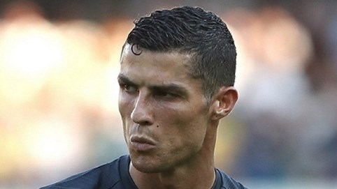 Kathryn từng lo sợ trước thế lực của Ronaldo