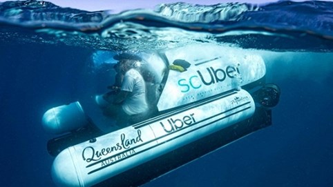 Khám phá thiên đường san hô Great Barrier bằng tàu ngầm Uber