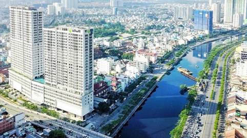 Khan hàng nguồn cung mới, chuyên gia lo ngại bất động sản TP.HCM tăng giá