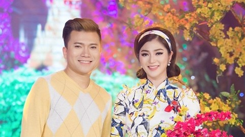 Khang Việt về Việt Nam, tái ngộ Thanh Trúc trên sân khấu bolero