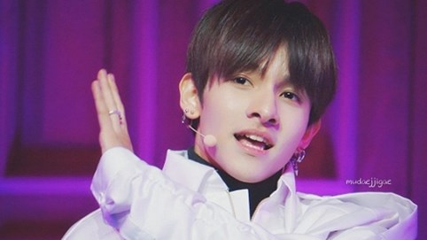 Kim Samuel úp mở việc sẽ cover hit của thần tượng trên sân khấu 