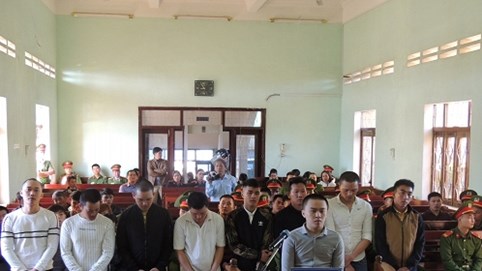 Kon Tum: 30 năm tù cho “trùm” giang hồ khét tiếng bắn trọng thương công an