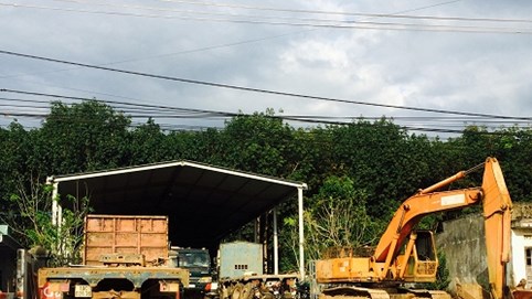 Kon Tum: Người dân khốn khổ vì Gara ô tô tự phát gây ô nhiễm môi trường