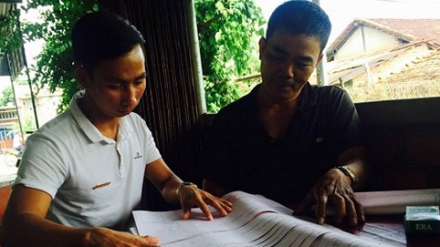 Kon Tum: Người dân khốn khổ vì một thửa đất ruộng mang hàng chục sổ đỏ