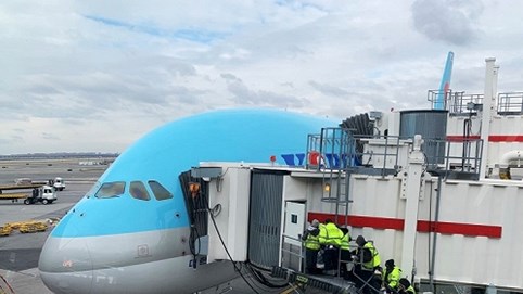 Dù có tiếp viên mắc Covid-19, Korean Air vẫn tuyên bố không hoàn tiền cho khách muốn huỷ chuyến đến Hàn Quốc
