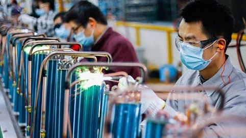 IMF dự báo tăng trưởng kinh tế Việt Nam có thể đạt 7% vào 2021