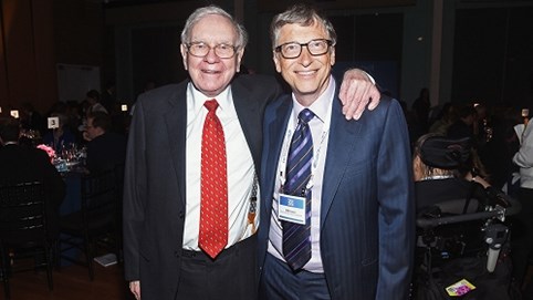 Làm theo lời khuyên của Bill Gates và Warren Buffett, từ bỏ thói quen xấu này để thành công hơn trong cuộc sống