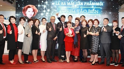 Vi kim tảo biển: Vũ khí bí mật cho làn da tái sinh