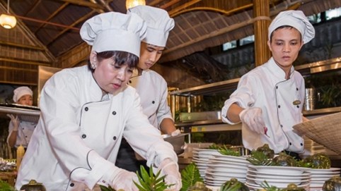 Lộ diện chuyên gia dinh dưỡng của dàn người đẹp Hoa hậu Đại sứ Du lịch Thế giới 2018