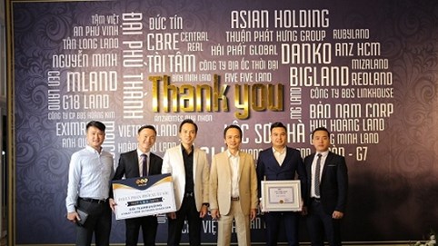 Lộc Sơn Hà Land được vinh danh là Nhà phân phối xuất sắc các dự án FLC