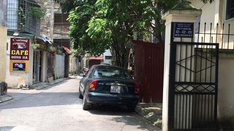 Long Biên, Hà Nội: Người dân kêu cứu vì bất ngờ mất lối đi chung