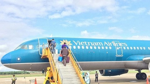 Lương ngành hàng không: Kẻ 240 triệu đồng, người chỉ 7 triệu