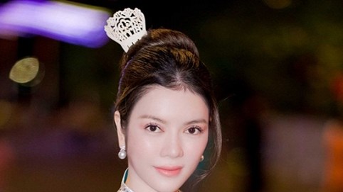 Lý Nhã Kỳ và tình yêu lớn dành cho áo dài