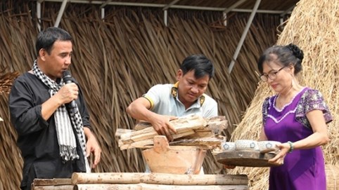 MC Quyền Linh dẫn show thực tế mới về gia đình