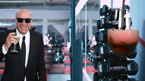 Mỗi sáng thức dậy, các tỷ phú làm gì đầu tiên?