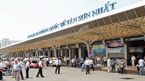 Một hành khách người Nhật trên chuyến bay của Vietnam Airlines dương tính với Covid-19
