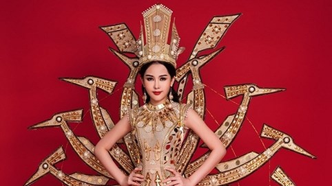 Lê Âu Ngân Anh mang hình tượng mẹ Âu Cơ đến Miss Intercotinental 2018