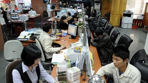 Ngân hàng lãi lớn, sao nợ xấu lại tăng?