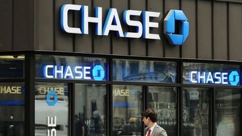 Nguy cơ lạm phát tăng cao khi các ngân hàng Mỹ đồng loạt 