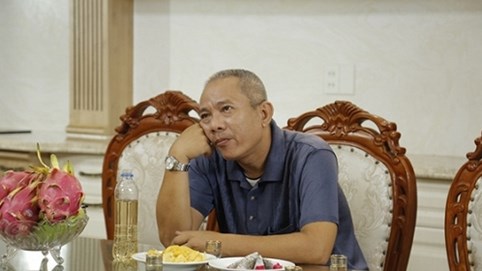 Nghệ sĩ Trung Dân nghe lời vợ cai rượu vì sợ ung thư gan