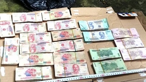 Nghi phạm dùng súng cướp ngân hàng ở Tiền Giang đã tử vong