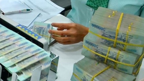 Nhiều ngân hàng công bố lãi khủng trong 9 tháng