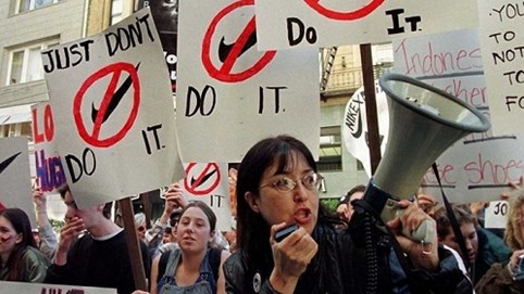 Nike: Sự thay đổi của một biểu tượng về đối xử tàn tệ với người lao động