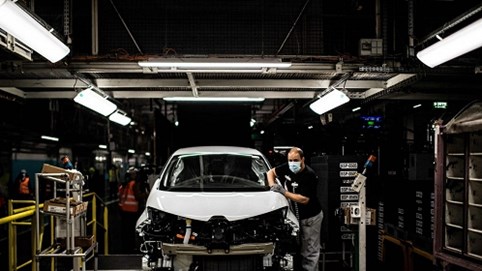 Nissan-Renault cắt giảm hàng tỷ USD chi phí, giảm mục tiêu doanh số năm hơn 1 triệu xe