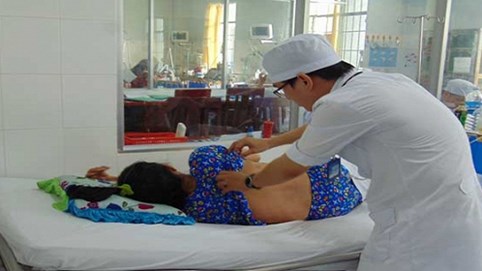 Nóng 24h qua: Chuyện gì đã xảy ra trong vụ ong đốt cả nhà, 2 người chết?