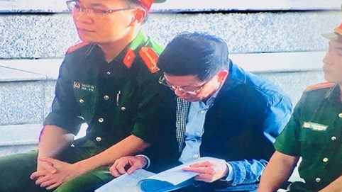 Nóng 24h qua: Hai tướng công an “chống lưng” đường dây đánh bạc nghìn tỷ như thế nào?