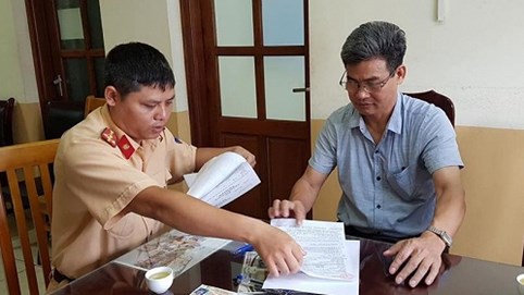 Nóng 24h qua: Tài xế Mercedes biển “ngũ quý” khai lý do chạy ngược chiều trong hầm Kim Liên