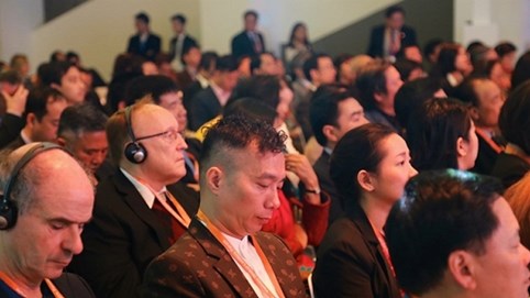 NTK Đỗ Trịnh Hoài Nam dự diễn đàn Người Việt có tầm ảnh hưởng tổ chức tại Paris