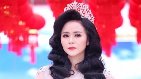 Nữ hoàng Hoa hồng 2017 Bùi Thị Thanh Hương: 