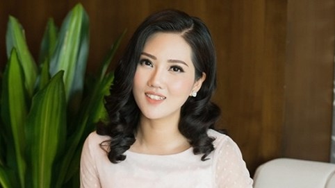 Nữ hoàng nhan sắc Việt - Hàn 2017: Đôi vai nhỏ làm nên những điều phi thường