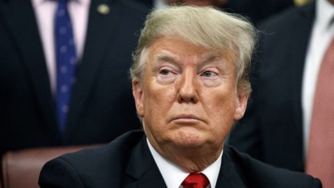 Ông Donald Trump làm tổng thống, đế chế kinh doanh sa sút