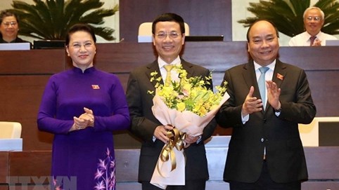 Ông Nguyễn Mạnh Hùng được phê chuẩn Bộ trưởng Thông tin Truyền thông