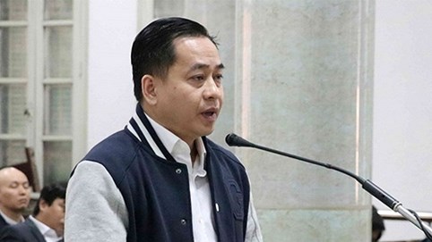 Sếp công an chối trách nhiệm khi Vũ 